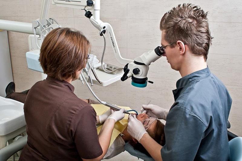 MIKROSKOP stomatologiczny GLOBAL Surgical